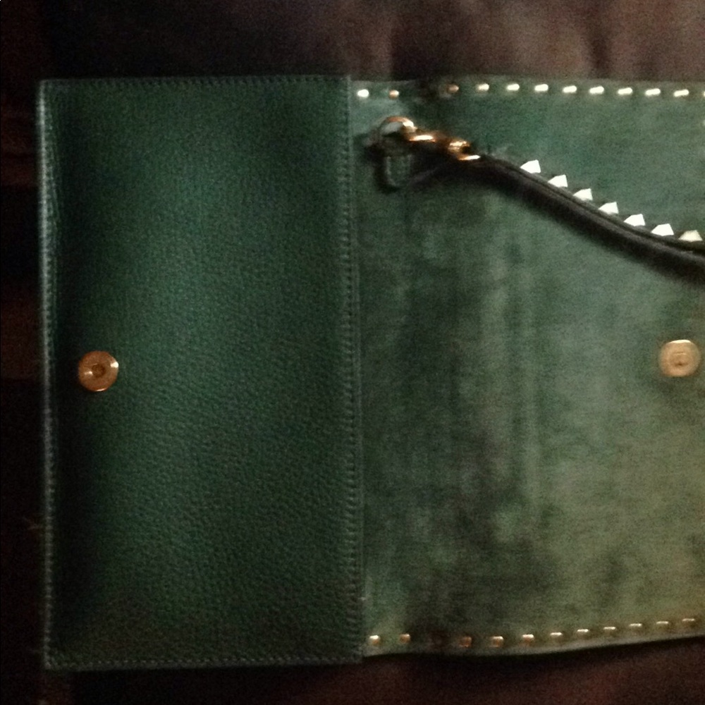 Valentino green leather clutch w rock studded - Picture 2 of 5